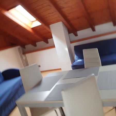 Appartamenti Vacanze E Camere Roccetta Fiorita 페텐나스코 객실 사진