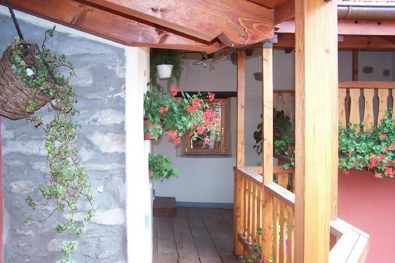 Appartamenti Vacanze E Camere Roccetta Fiorita 페텐나스코 외부 사진