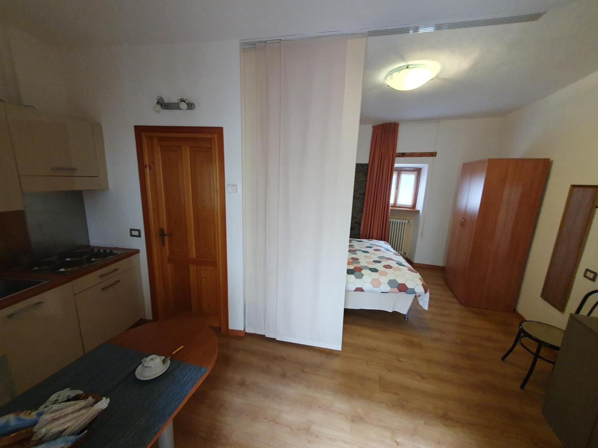 Appartamenti Vacanze E Camere Roccetta Fiorita 페텐나스코 객실 사진